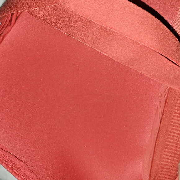 Lululemon Energy High Support Bra!!! Sz 38D, DTRE!! Nwts!! Very Supportive!! - Picture 12 of 13